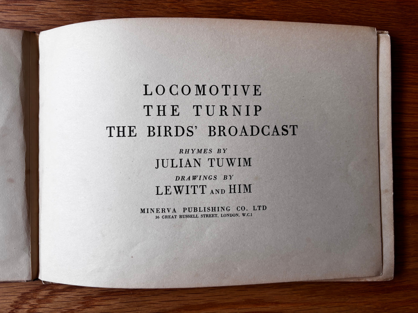 LOCOMOTIVE Lewitt Him MINERVA PUBLISHING CO 1944 Illustrated JULIAN TUWIM