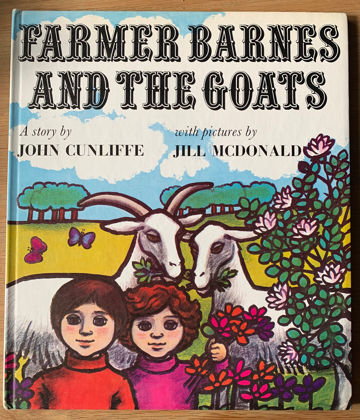 Jill McDonald FARMER BARNES AND THE GOATS 1976 DJ John Cunliffe Andre Deutsch - transpontinebooks