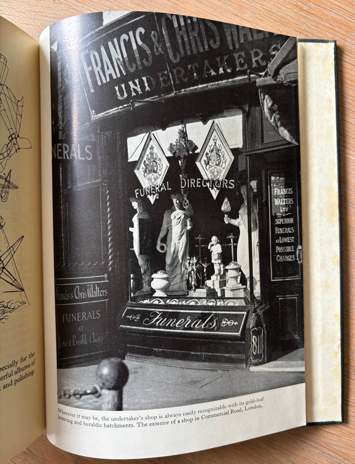 Barbara Jones THE UNSOPHISTICATED ARTS 1st Ed 1951 DJ Architectural Press ILLUSTRATED