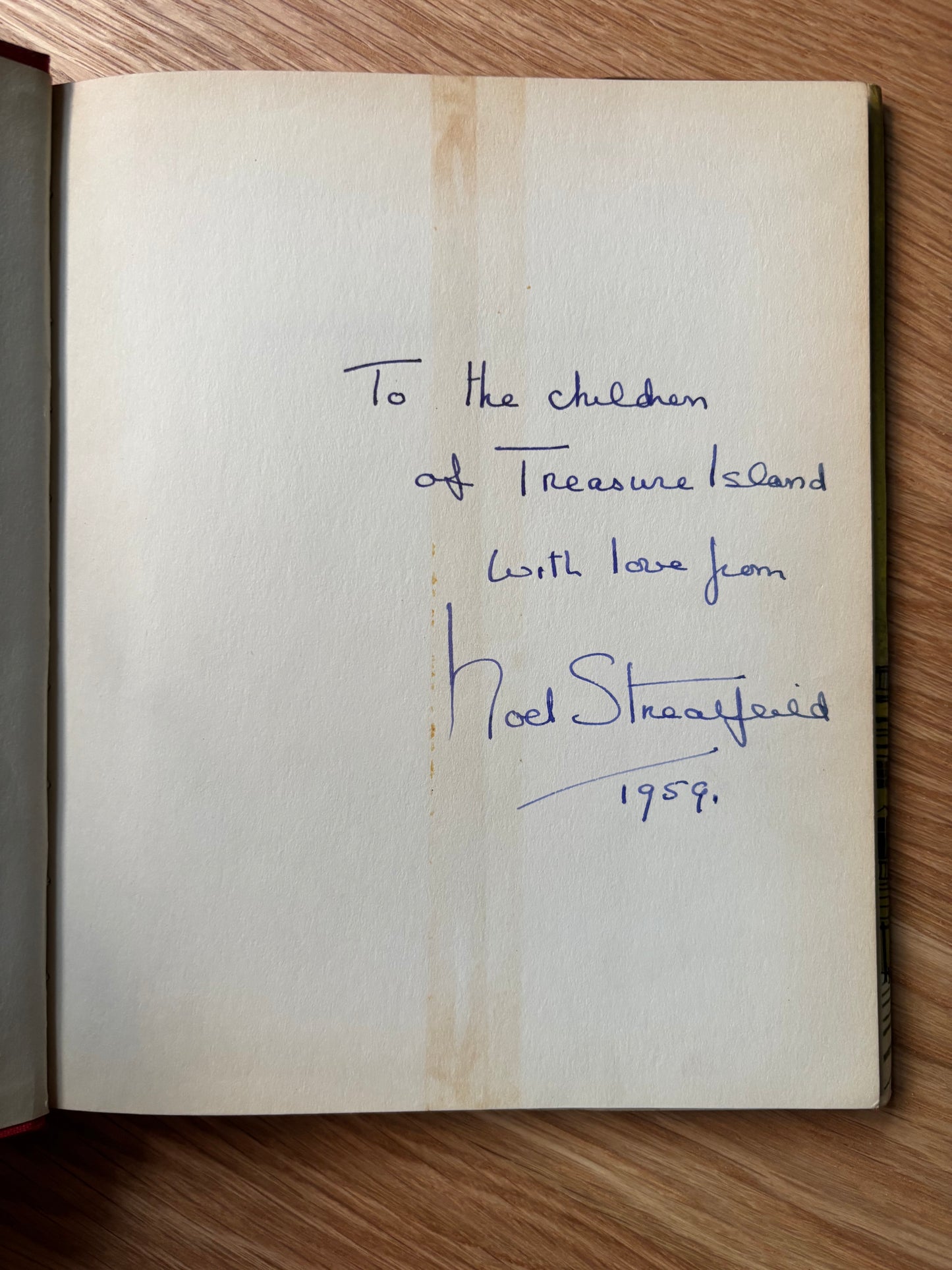 Noel Streatfield Signed THE FIRST BOOK OF ENGLAND 1958 1st USA Ed DJ